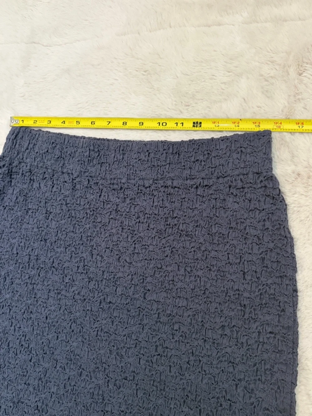 Vince Smocked Cotton Blend Midi Skirt Graphite Textured Pull On Elastic Waist L